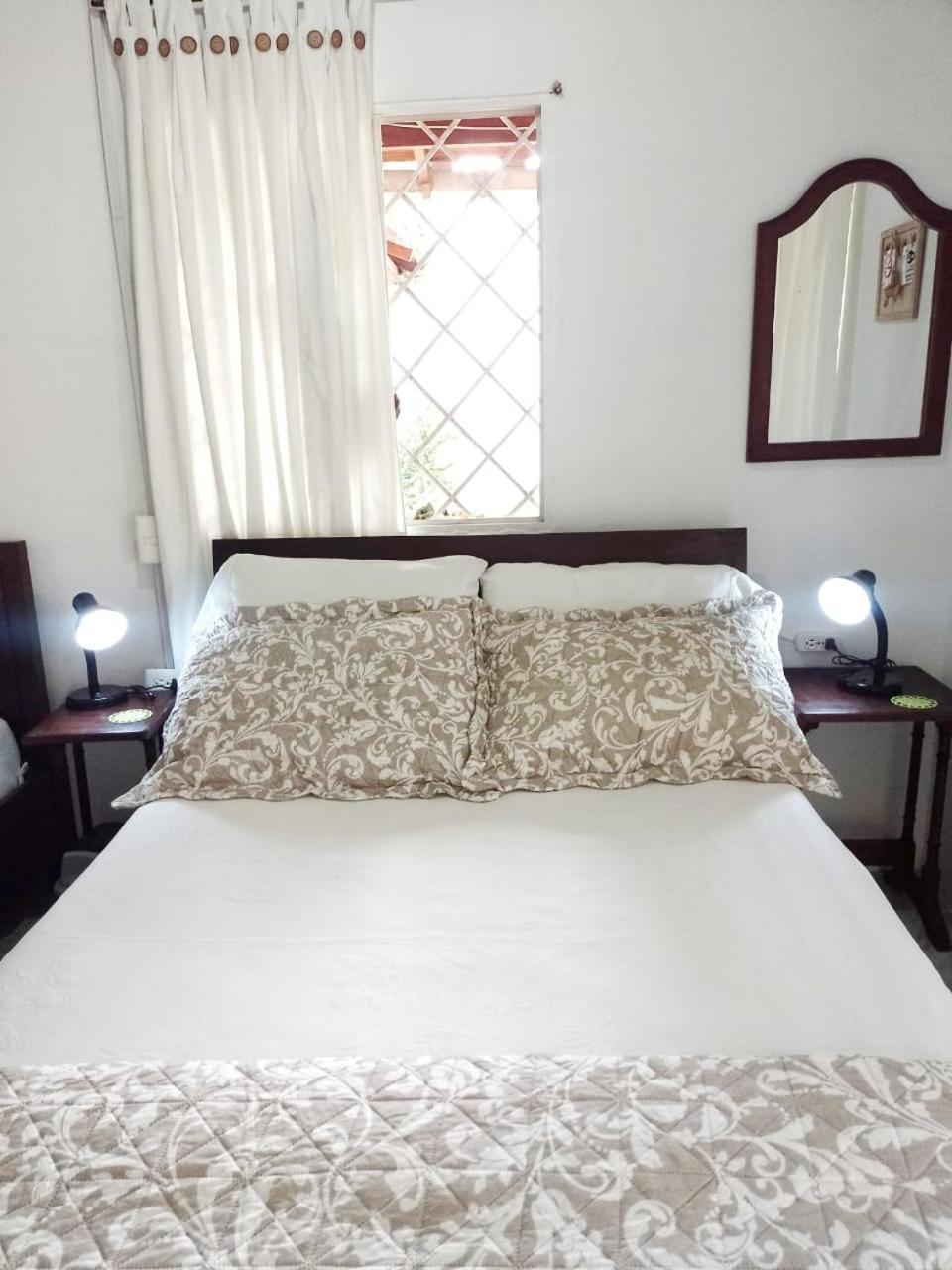 Hostal Corales Tolú Extérieur photo